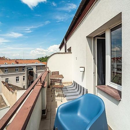 Cosy Studio With Terrace By Tram Прага Екстер'єр фото